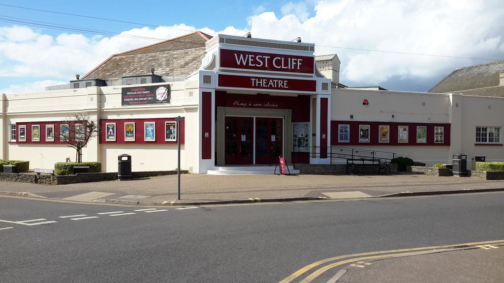 The Sandrock Clacton-on-Sea Exterior foto